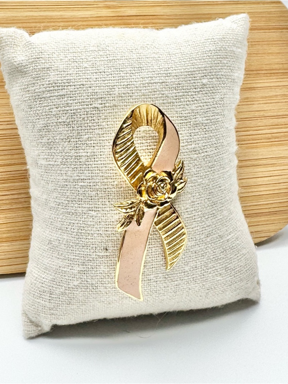 Vintage 1994 Avon "Pink Ribbon" Brooch Pin Breast Cancer Awareness